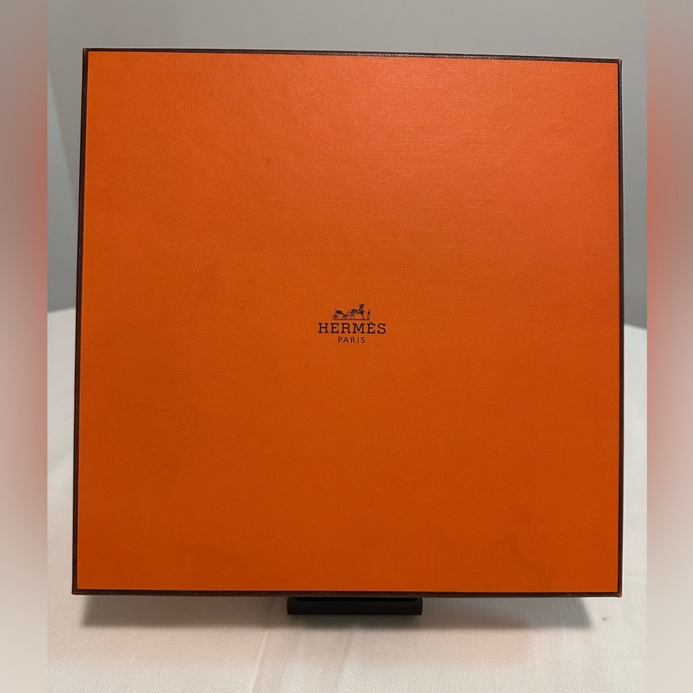 Hermès Orange Box